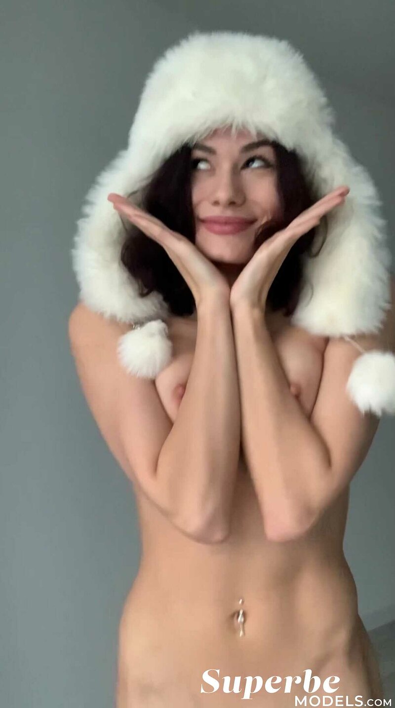 Полина, 42 года, 0 размер груди