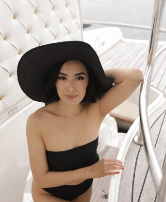 Ани, 31 год, 1 размер груди